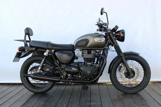 TRIUMPH BONNEVILLE T100 BLACK 900 TRIUMPH BONNEVILLE T100 BLACK 900